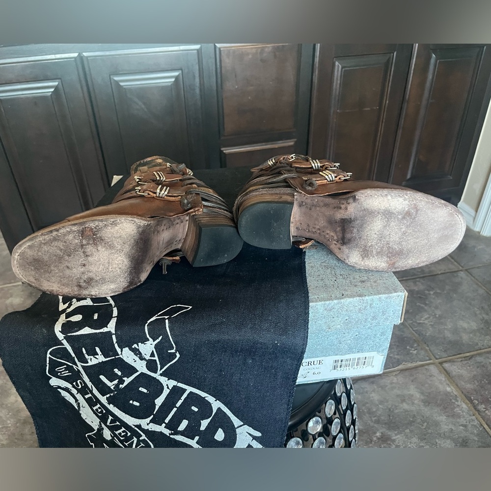 Freebird by Steven Bond Crue Ankle boot - Picture 7 of 12
